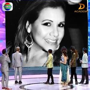 Meet your Posher, Iris